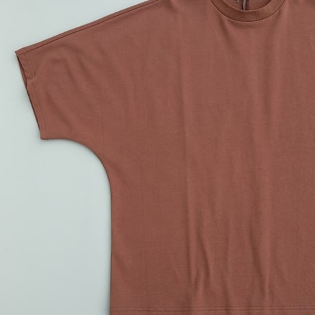 Kontor(コントール)　　   Relaxed-Fit  Extended-Sleeve  Tee　　Brown