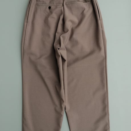 STILL BY HAND(スティルバイハンド)　　　 2 Tuck　Easy　Trousets　　PT1242　　　Greige