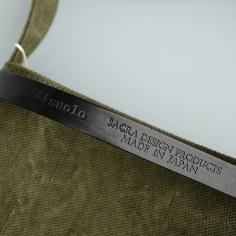 suolo(スオーロ)　　　FEATHER　Middle　　Olive