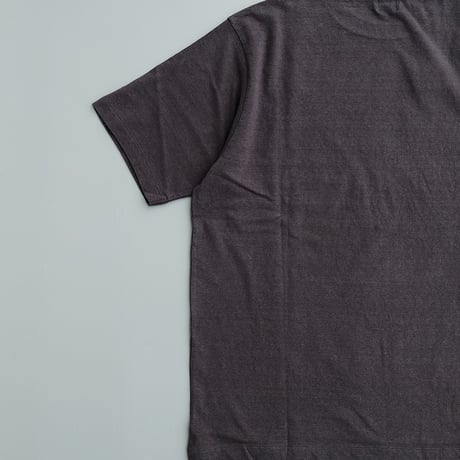 ORDINARY FITS(オーディナリーフィッツ)　　　 Print Tee -WEEKEND MARKET　　　Charcoal