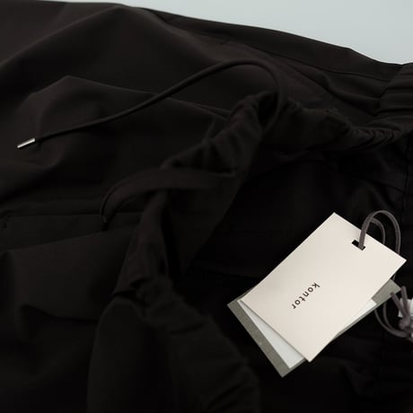 kontor(コントール)　　　  Relaxed-fit  jersey  trousers　　　Black