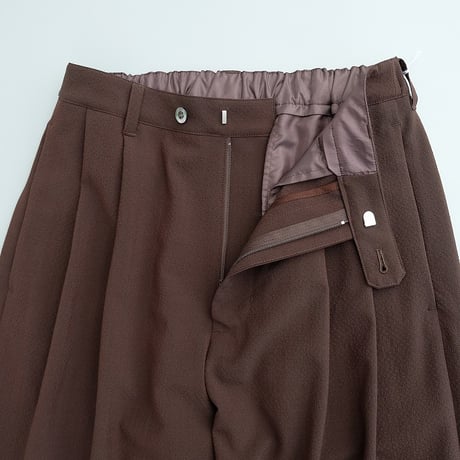 ironari(イロナリ)　　  Augustar Slax　　　Brown