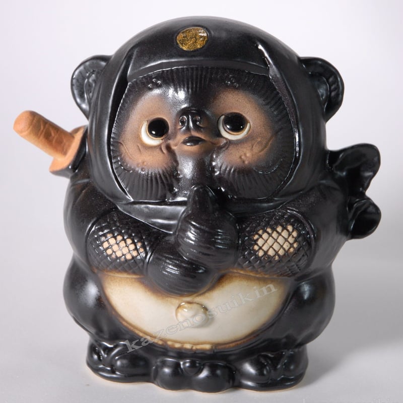 忍者タヌキ ドローン （信楽焼・たぬき・オブジェ 置物・忍者） | 風の