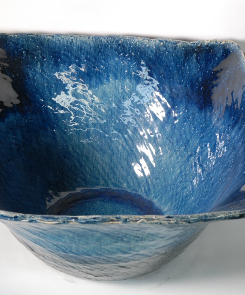 信楽焼手作り　ブルーガラスめだか鉢金魚鉢　直径53㌢ 信楽焼手作りブルーガラスめだか鉢金魚鉢直径53㌢