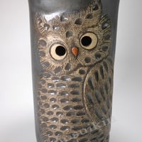 黒マットふくろう透し彫傘立　（信楽焼き・陶器・傘立て・梅雨・雨・玄関・収納・B047-02）