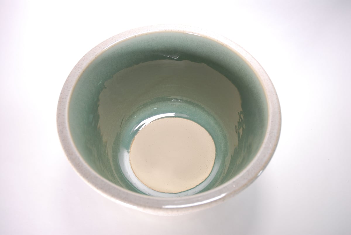 白カスミひねり水鉢 11号／睡蓮鉢（信楽焼・陶器・水鉢・金魚鉢