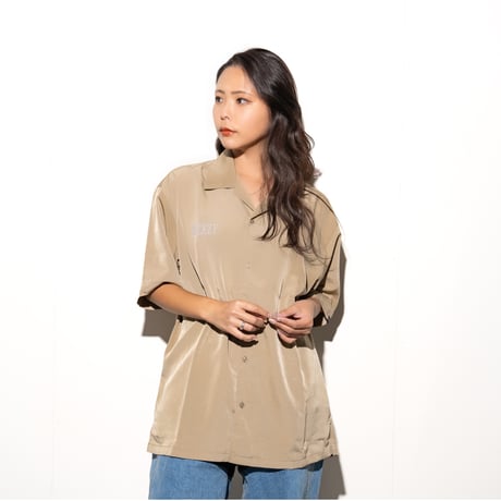 SILKY SHORT SHIRT