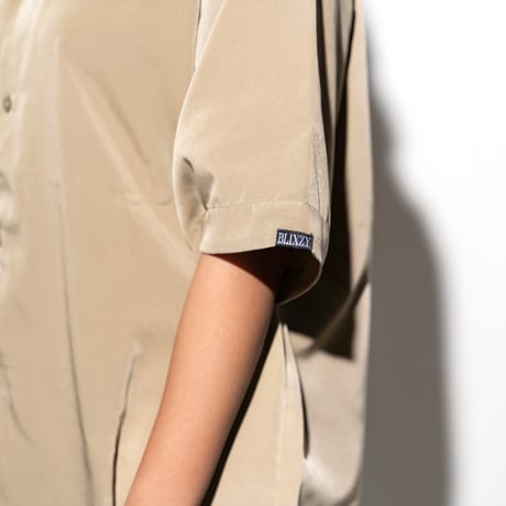 SILKY SHORT SHIRT