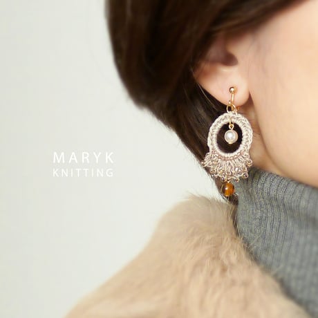 【受注制作】Frill! Beads! Hoop!（ベージュ）イヤリング/ピアス *211