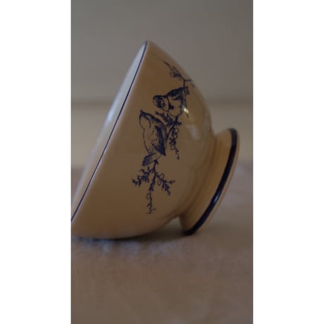 アンティークのような小鳥の絵のカフェオレボウル・ローズミュスケ  ブルー