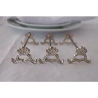 Back in stock！シルバーカラーのカトラリーレスト