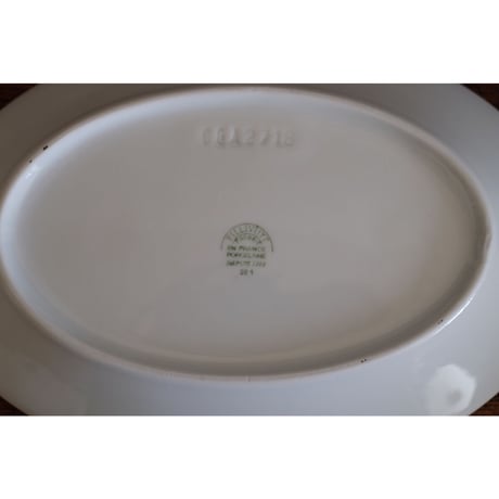 BACK IN STOCK!　PILLIVUYT(ピリヴィッツ）クラシックオーバルプレート