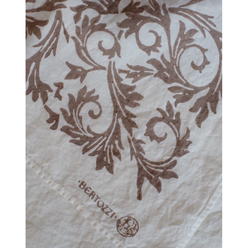 BERTOZZI テーブルクロスアカント・グリージョホワイト地 | NORICOCCO S