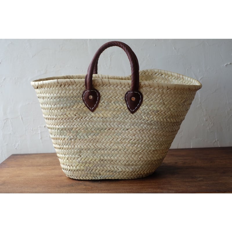 最終価格　新品　モロッコ　存在感あり素敵　オーガンジーリボン装飾♪かごバッグ 最終価格 新品 モロッコ 存在感あり素敵 オーガンジーリボン装飾