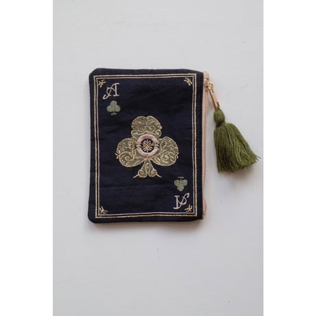 刺繍ポーチ