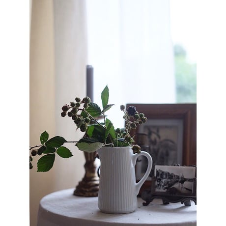 英国製❁﻿22金 WORCESTER 美しい英国の野の花 ミルクジャグ 英国製❁﻿22金 ROYALWORCESTER 美しい英国の野の花 ミルクジャグ
