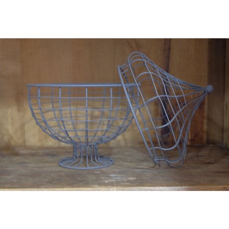 Restock!ワイヤーの蓋つきキャニスター