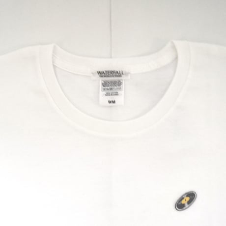 「 レコードワッペンワンポイントTシャツ（※レディース）」　ホワイト　WATERFALL　WM / WL