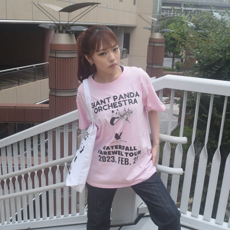 「シャンシャンバイオリン」パンダツアーTシャツ  ライトピンク S/M/L WATERFALLオリジナル商品