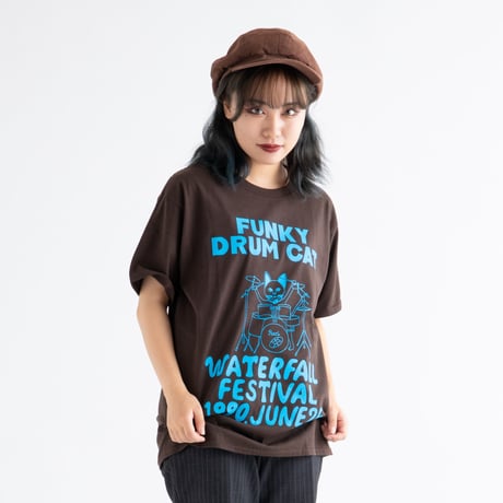 「猫ドラム」レコードワッペン猫ツアーTシャツ  2021SS新色 ブラウン S/M/L WATERFALL限定商品