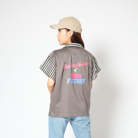 「レコードワッペン花刺繍背中刺繍レディース開襟シャツ」チャコール　F　WATERFALLオリジナル