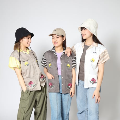 「レコードワッペン花刺繍背中刺繍レディース開襟シャツ」チャコール　F　WATERFALLオリジナル