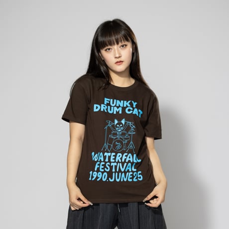 「猫ドラム」レコードワッペン猫ツアーTシャツ  2021SS新色 ブラウン S/M/L WATERFALL限定商品