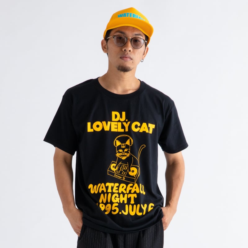DJ猫」レコードワッペン猫ツアーTシャツ ブラック S/M/L WATERFALL