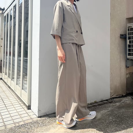 2603801  タックイージーワイドパンツ