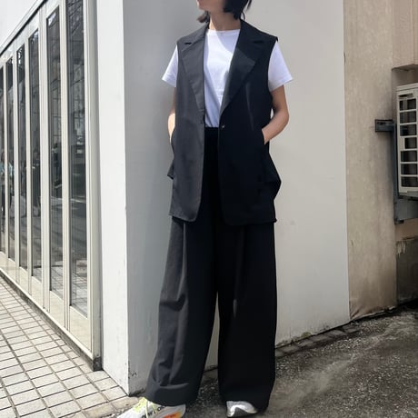 2603903  サイドタックコクーンベスト