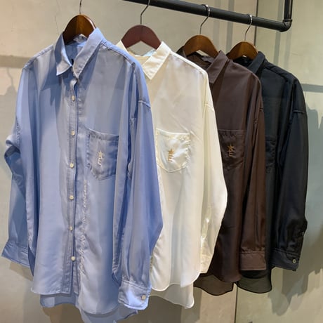 ETOILeSIGNEシャツ 星モチーフ 沖縄クリエイターコラボTシャツ：黄金三星（クガニミチブシ