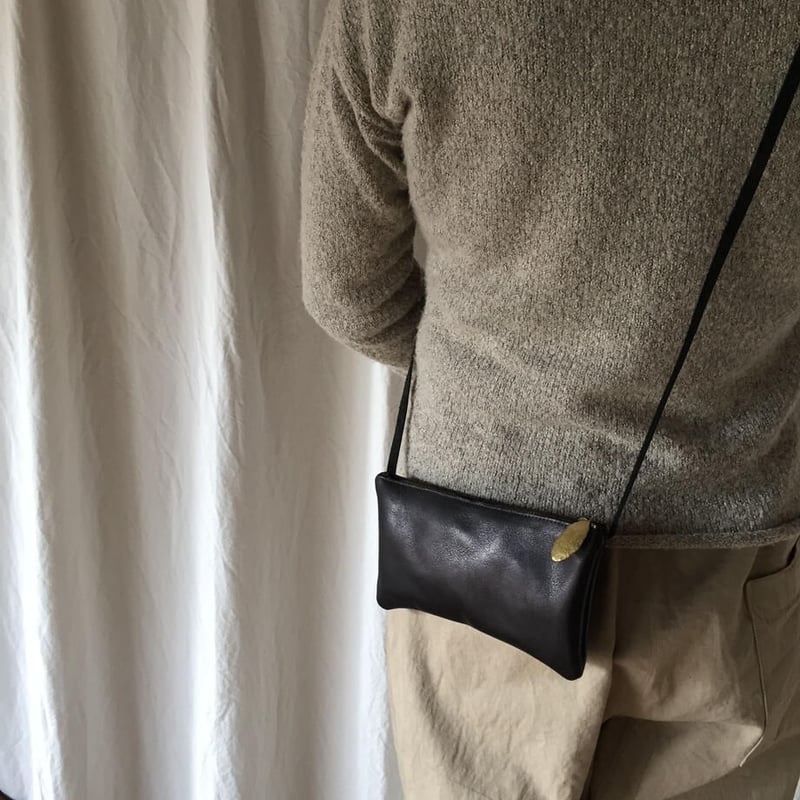 レザーポーチ(wallet set) ブラック/ブラウン | On the river WEB