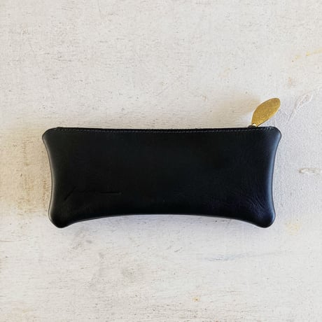 定番の色。レザーポーチ(wallet set)