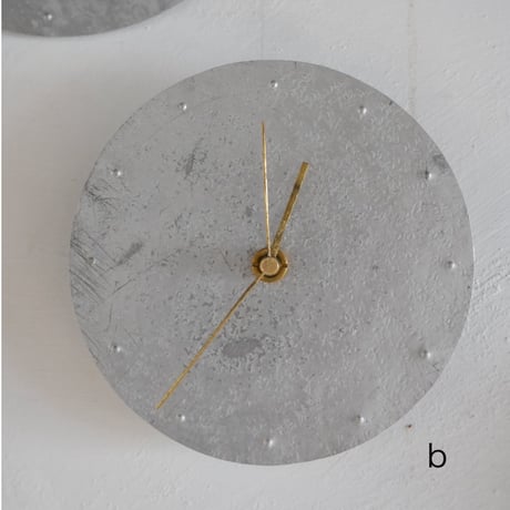 何気なく時を知らせる。Wall Clock