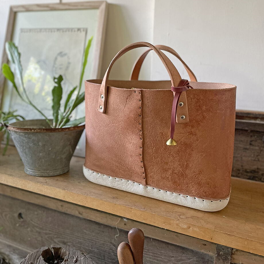 VANヌメ皮バック CI-VA 1293 VOLANATO ヴォラナト / チーバ 三日月型 ヌメ革 牛革 2WAY