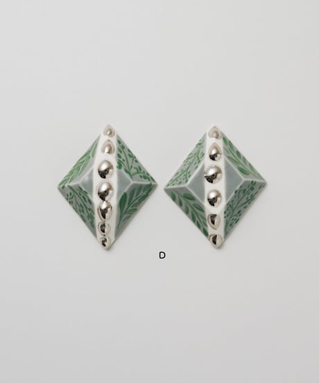 ランダムカットLサイズ【ピアス/イヤリング】A~H