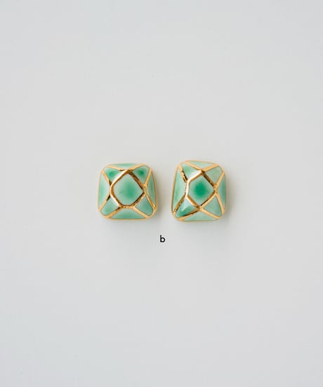 ランダムカットS【ピアス/イヤリング】b,c