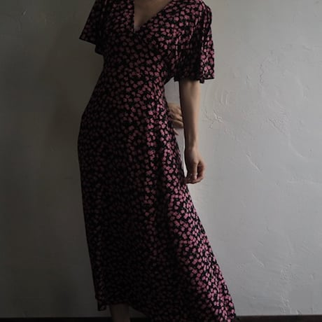 V neck flare dress