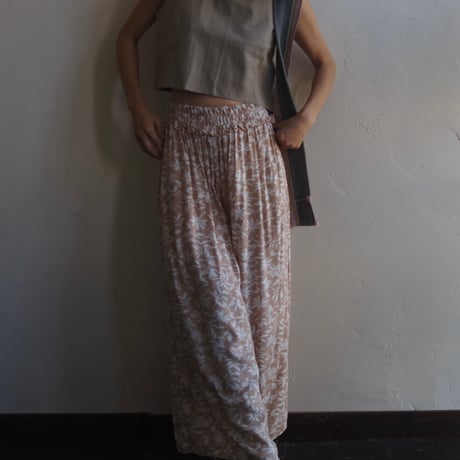 relax wide pants