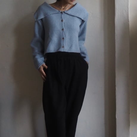 big collar cardigan