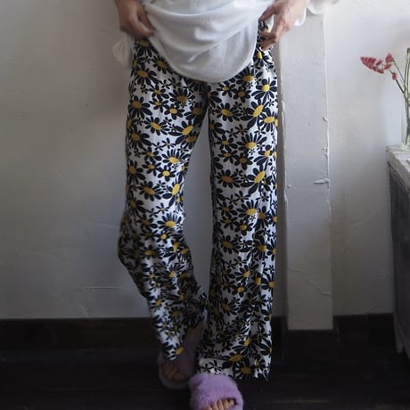 relax pants