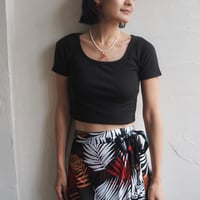 square neck cropped T - shirt
