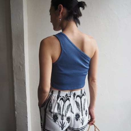 one shoulder tops