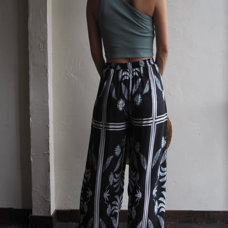 relax pants