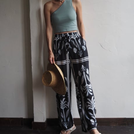 relax pants