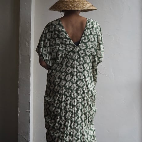 relax caftan dress
