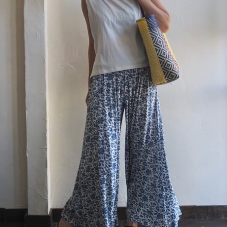 relax wide pants