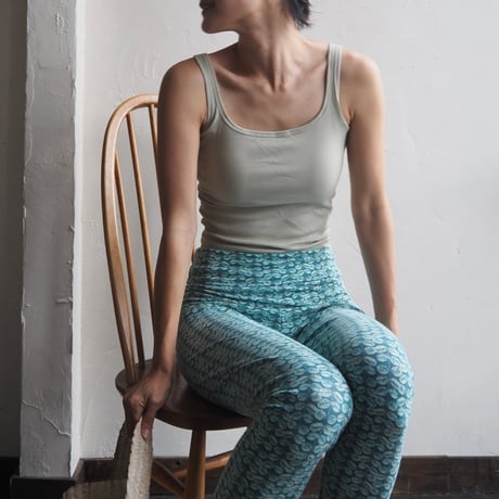 yoga pants