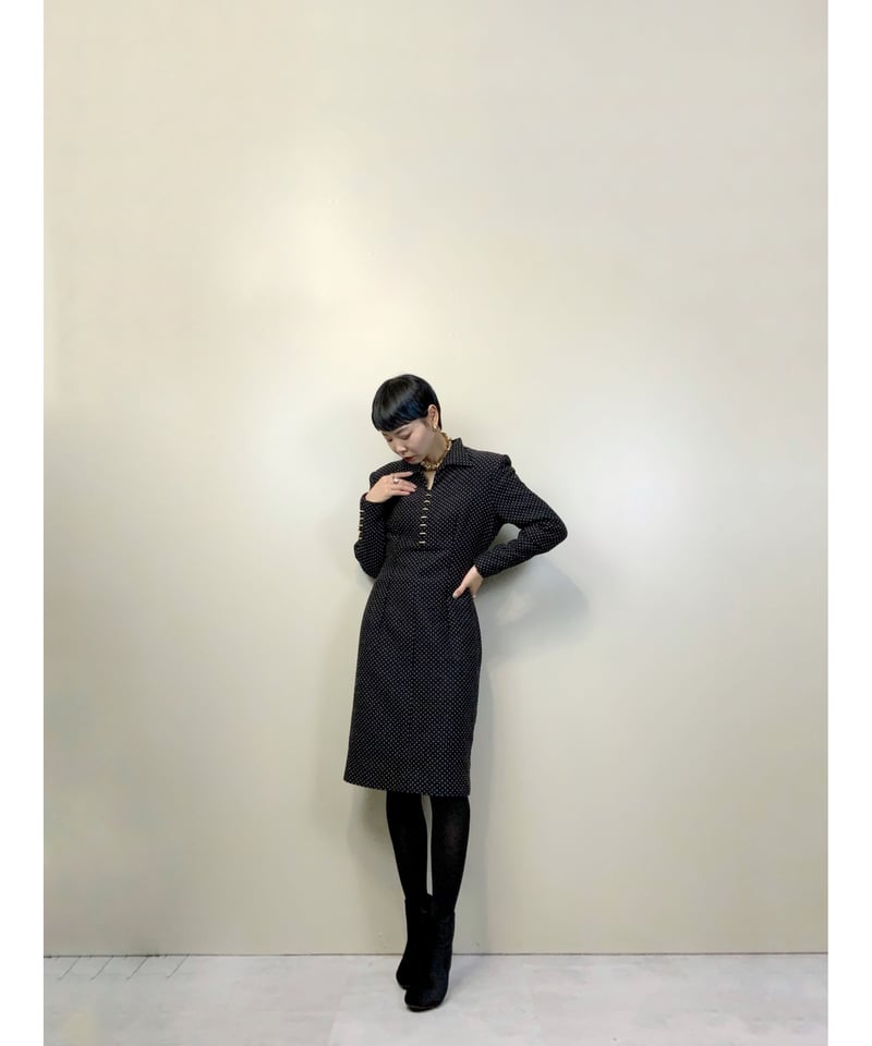 ヴァレンティノ VALENTINO わかかっ Popover フーディ ブラック