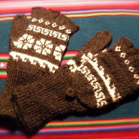 アルパカ100％　手編みてぶくろ　指なし・取り外しできるカバー付き　Lサイズ　黒